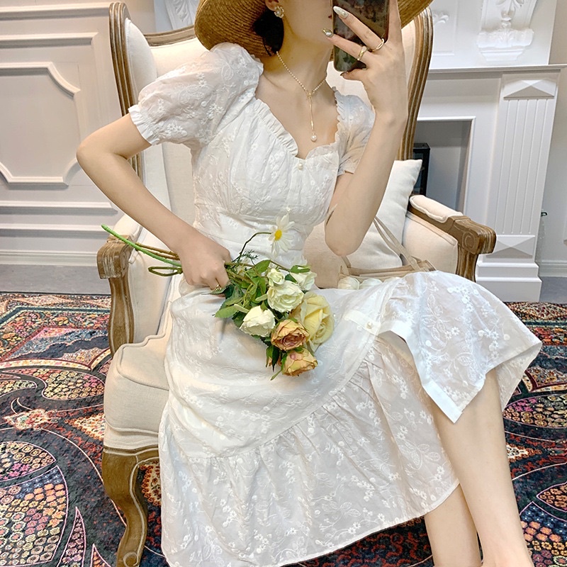 SALE SỐC Váy dài trễ vai xinh xắn chụp kỷ yếu, Váy trắng tiểu thư đuôi cá vintage đi biển, đi chơi