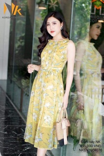 Đầm maxi cổ yếm