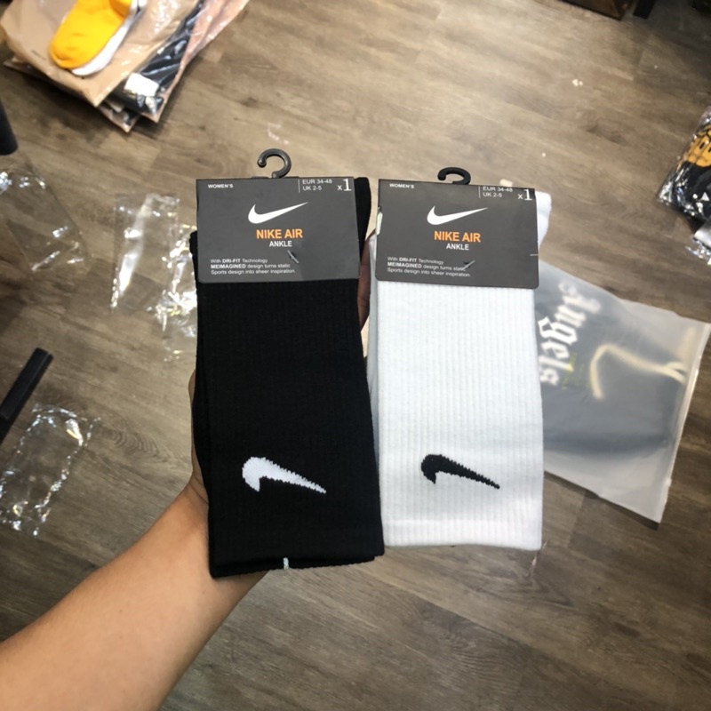 Tất thể thao cao cấp, hàng Trung loại dày dặn giữ phom tốt Bui Vintage