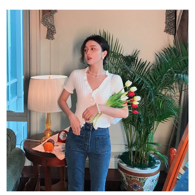 Áo Croptop Viền Bèo Tay Ngắn Phối Cúc Ngọc - AN10