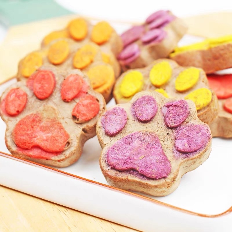 Bánh thịt xay sấy khô, bánh chân mèo đông khô, snack thưởng cho chó mèo