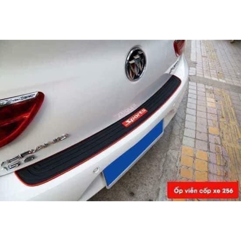 Miếng dán cao su chống trầy bậc lên xuống và cốp sau xe ô tô, nẹp trầy cốp xe ô tô