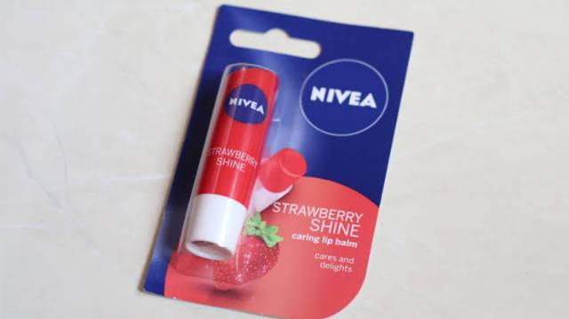 (Hàng Mới Về) Son Môi Nivea Chống Khô Môi Hiệu Quả | BigBuy360 - bigbuy360.vn
