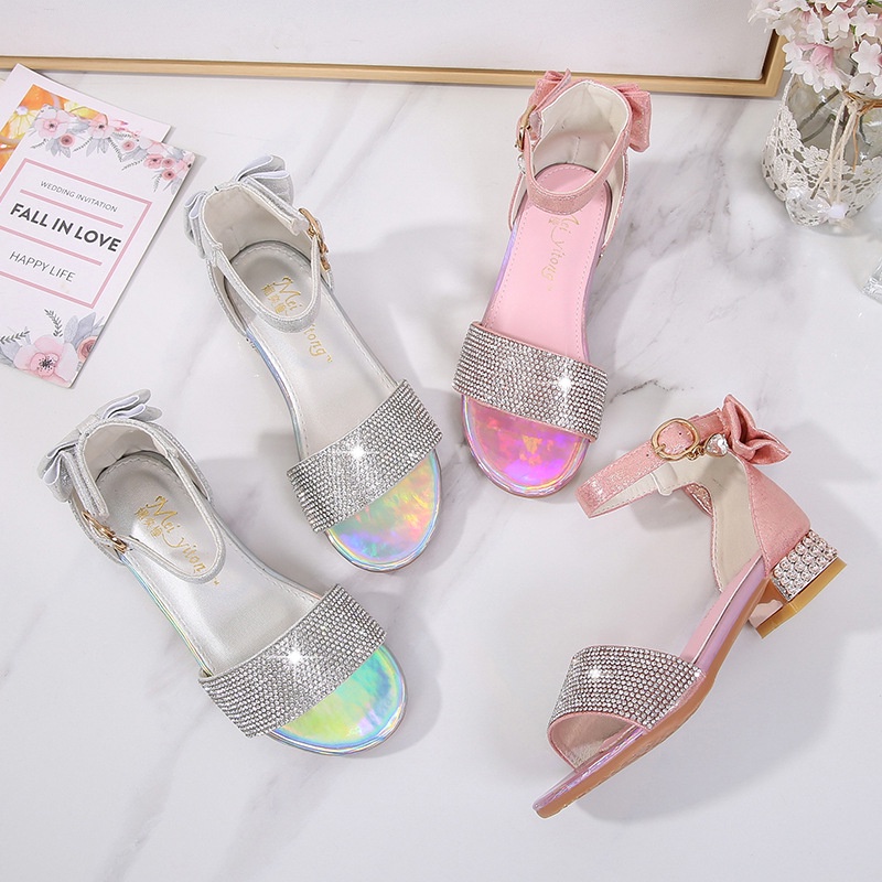 Giày sandal công chúa đế mềm xinh xắn cho bé gái