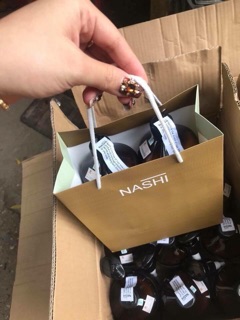 Cặp dầu gội  Nashi