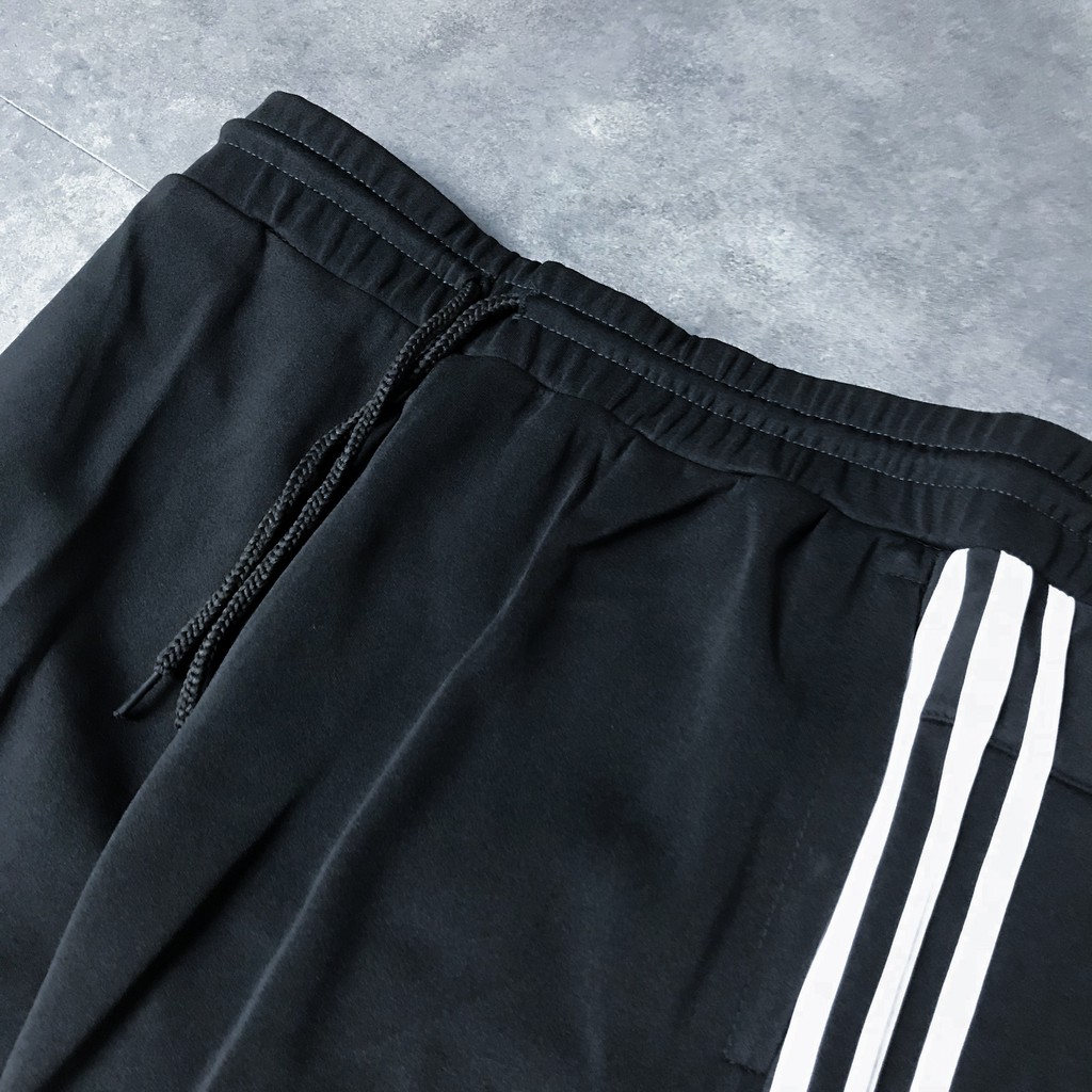 Quần 3 sọc thể thao dáng suông phong cách thể thao | BigBuy360 - bigbuy360.vn