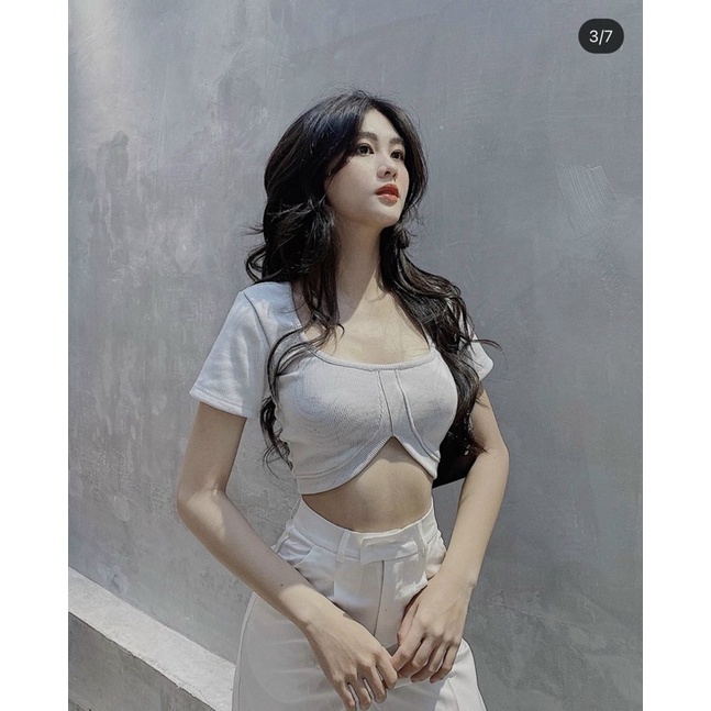 Áo thun croptop xẻ eo tôn vòng 2 cực kỳ