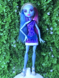 Búp bê monster high