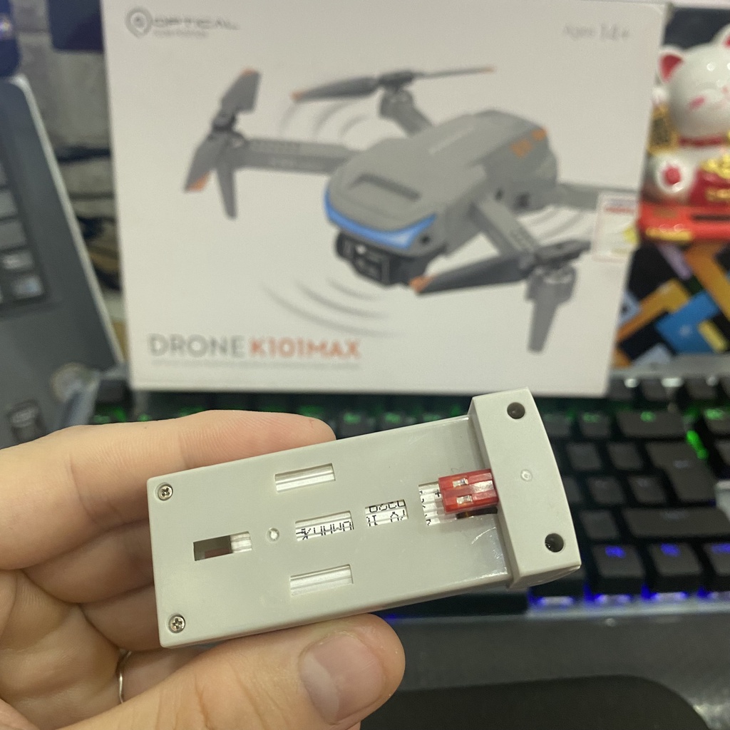 Pin Flycam K101 Max Drone Dung Lượng 1800mAh Cho Thời Gian Bay 20 Phút