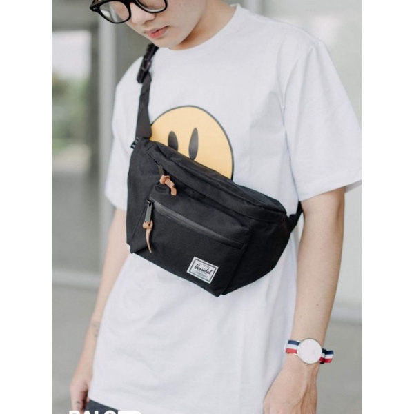 Túi đeo chéo Herschel Seventeen Hip Pack