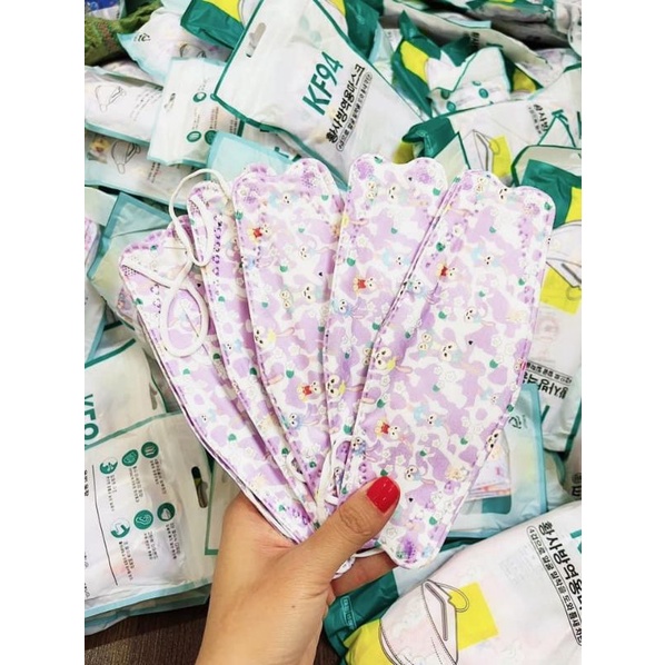10 cái khẩu trang KF94 người lớn