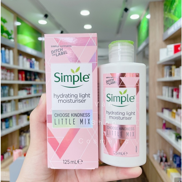 Simple Hydrating Light Moisturiser - Kem Dưỡng Ẩm Cho Da Nhạy Cảm 125ml