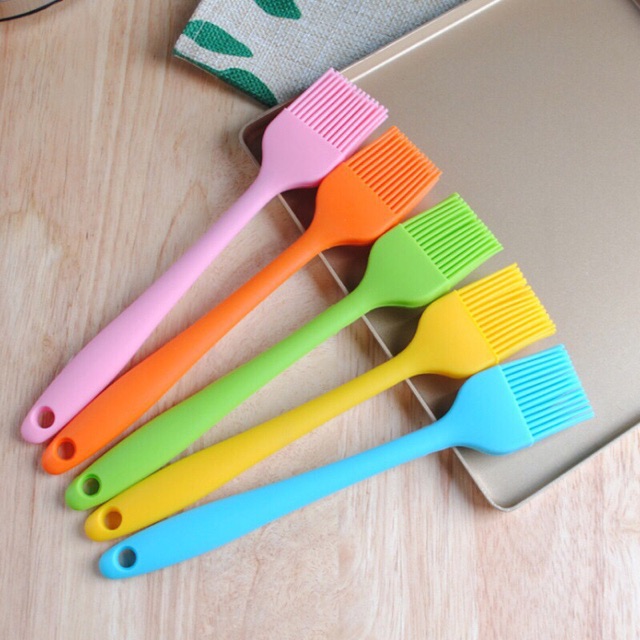 Chổi silicon đúc liền