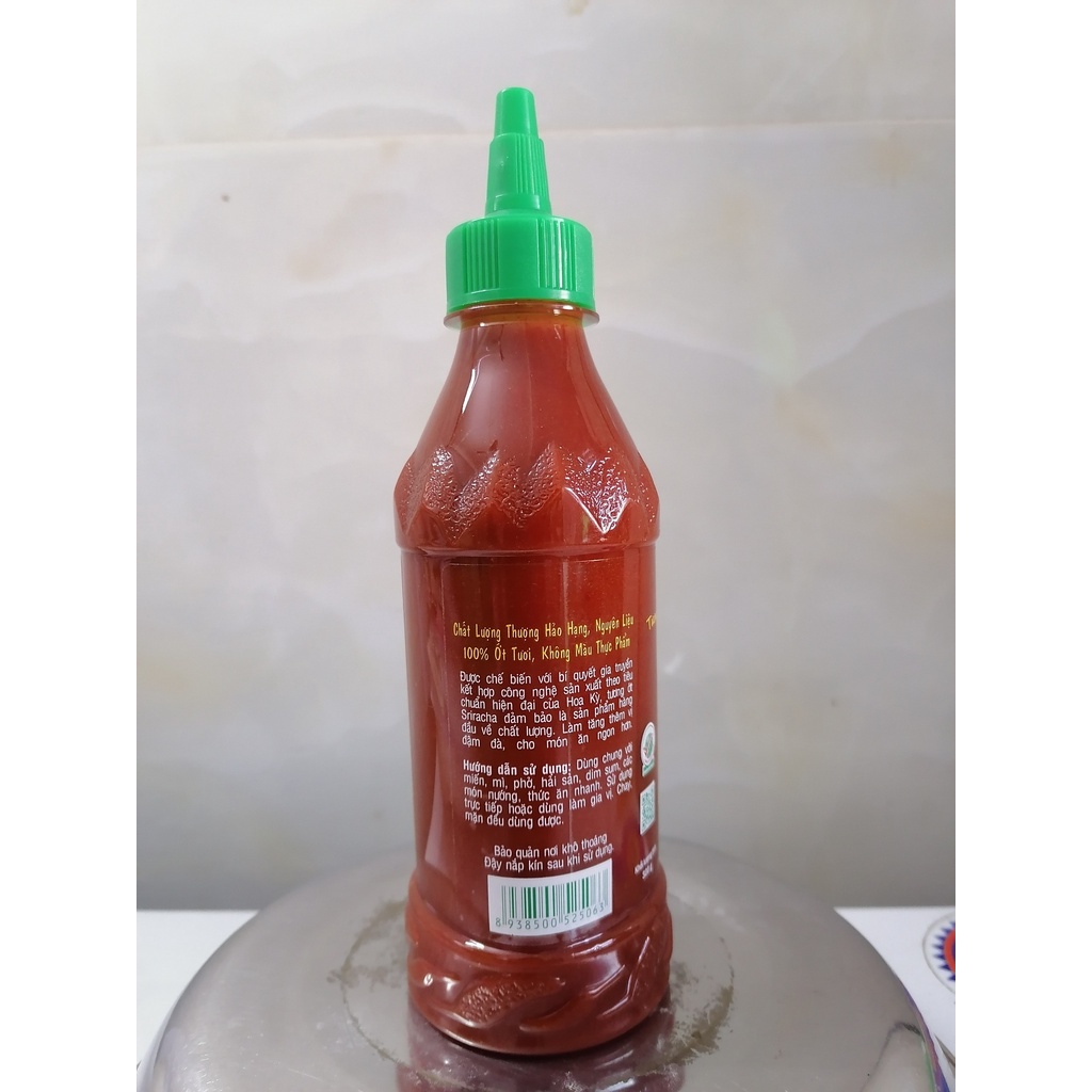 [Chai nhỏ 320g] TƯƠNG ỚT SRIRACHA [VN] VỊ HẢO Sriracha chilli sauce (bph-hk)