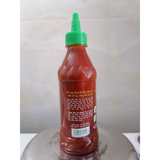 [Chai nhỏ 320g] TƯƠNG ỚT SRIRACHA [VN] VỊ HẢO Sriracha chilli sauce (bph-hk)