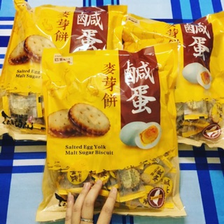 Combo 2 bịch bánh qui trứng muối 500gr/ bịch date 6/2020