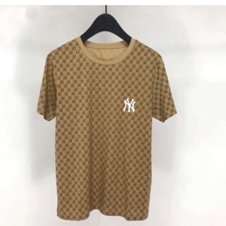 Áo gucci nâu và áo gucci hoa hồng