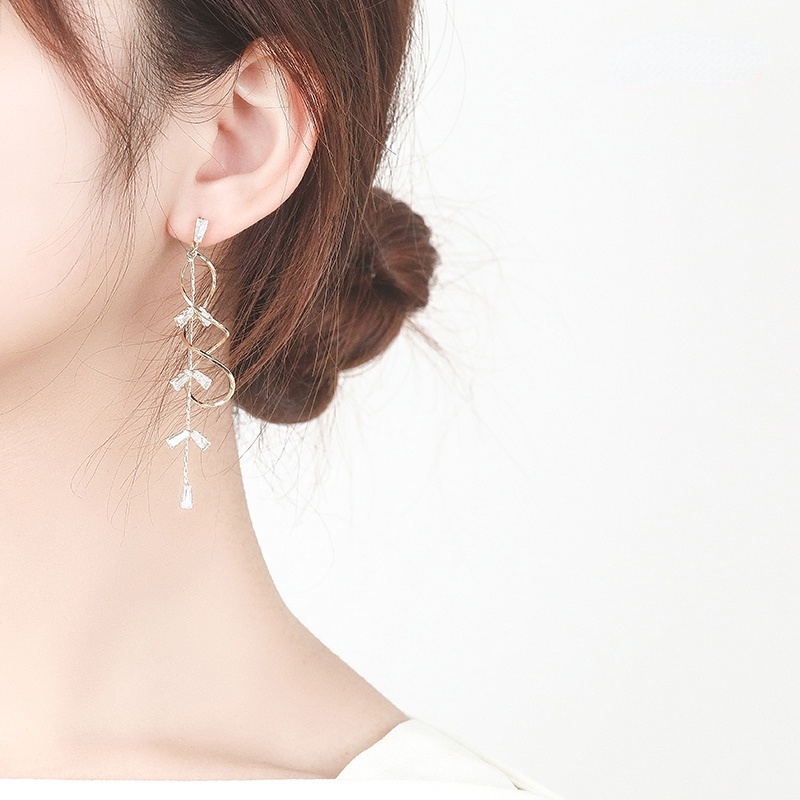Bông Tai Mạ Bạc 925 Đính Đá Pha Lê Phong Cách Thời Trang Hàn Quốc