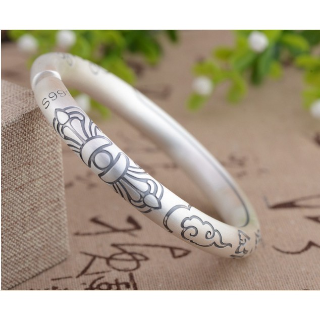 VÒNG TAY KHẮC OM MANI PADME HUM TÂY TẠNG - VT239