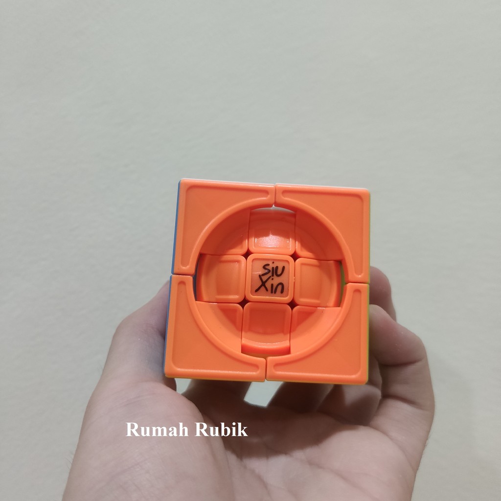 Đồ Chơi Rubik 3x3 Hình Quả Cầu Màu Đỏ