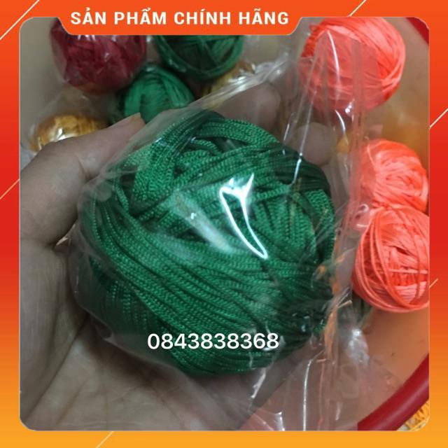 Cuộn dây màu xanh lá