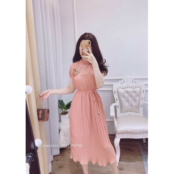 Váy dập ly hồng