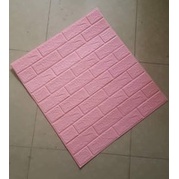 COM BO 10 TẤM XỐP DÁN TƯỜNG GIẢ GẠCH MÀU HỒNG PHẤN  70X77CM