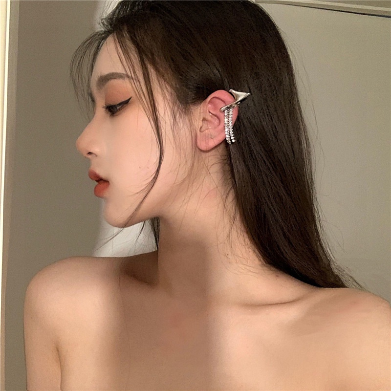 Bông Tai Dạng Kẹp Hình Hoa Đính Đá Lấp Lánh 19A1269