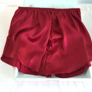 Quần đùi nữ, quần đùi nữ satin mặc váy