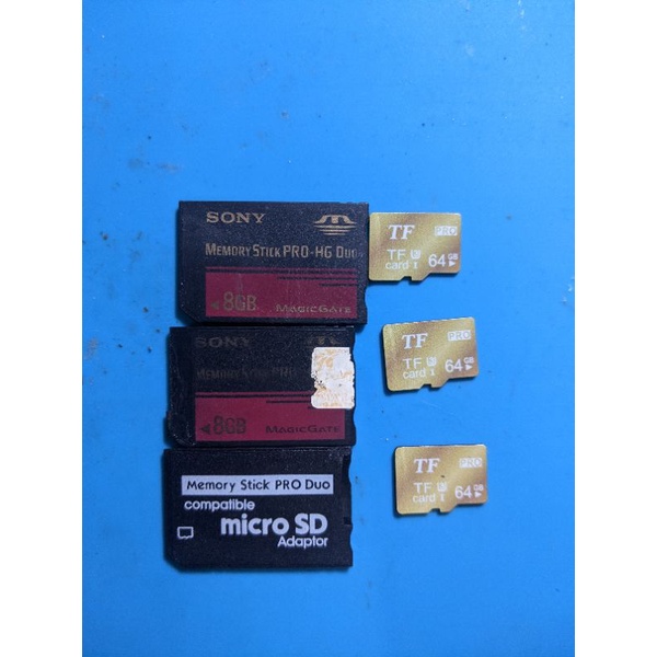 Áo thẻ psp có kèm thẻ nhớ