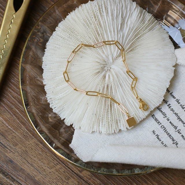 Lắc tay titan xích chữ nhật mảnh không gỉ WB200202