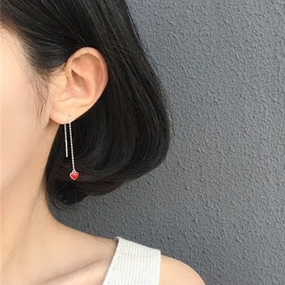 Bông tai thời trang Mushroom Lee Korea Style dây trái tim đỏ