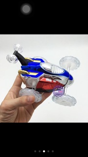 Xe điều khiển nhào lộn