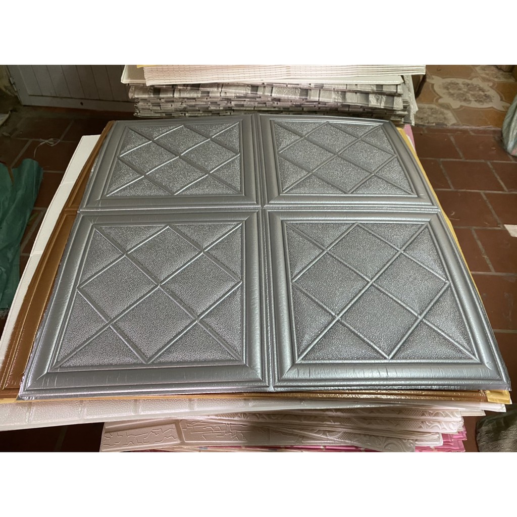 [Mã LIFEHLDEC giảm 10% đơn 99k] Xốp Dán Tường Cổ Điển P8, Kích Thước 70x70 cm, Hàng Loại 1 Cao Cấp | BigBuy360 - bigbuy360.vn