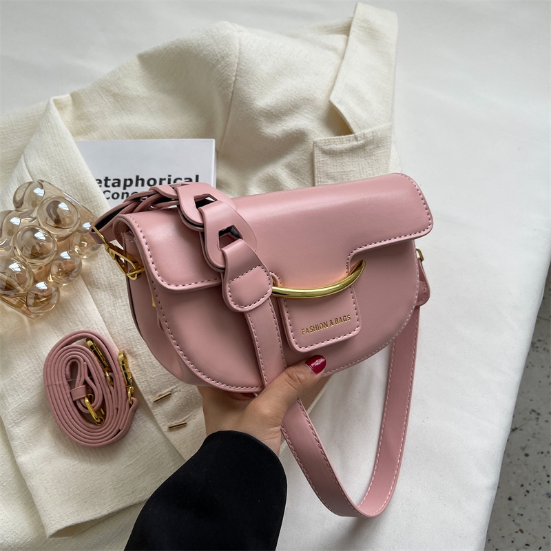 Túi Đeo Vai Thời Trang Dễ Phối Đồ Cho Nữ