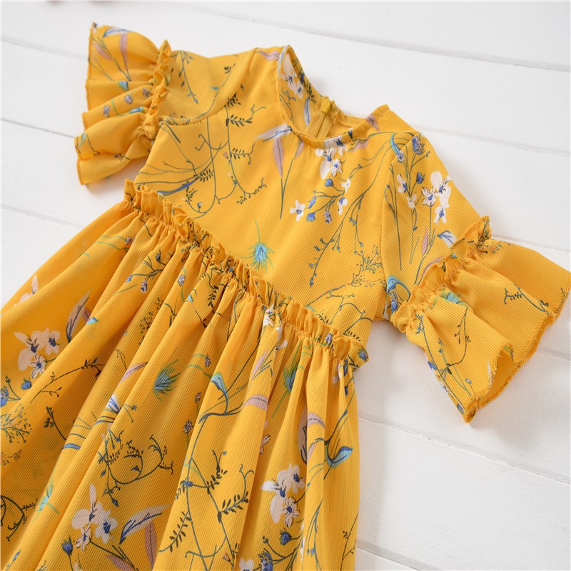 Đầm ngắn tay họa tiết hoa tuyệt đẹp dành cho bé gái