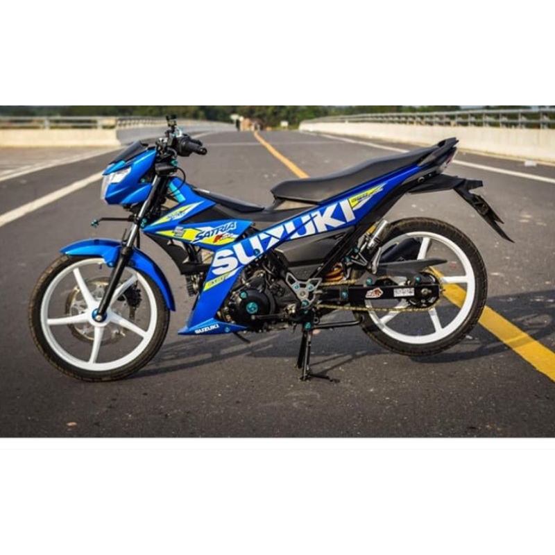 Bánh mâm 5 cây cho xe satria. raider  trước 1.4 sau 1.6 hiệu AT racing gắn như zin k cần chế gồm 4 màu đen. trắng. vàng