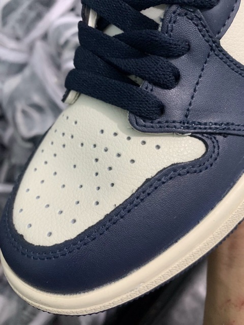 >ẢNH THẬT-HÀNG THẬT< Giày sneaker Jodan 1 Satin black toe + obsidian high cao cổ da xịn 2 màu cực hot xanh đỏ đen | BigBuy360 - bigbuy360.vn