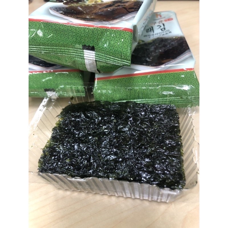 Sỉ bịch 16 gói rong biển khô ăn liền Hàn Quốc date mới