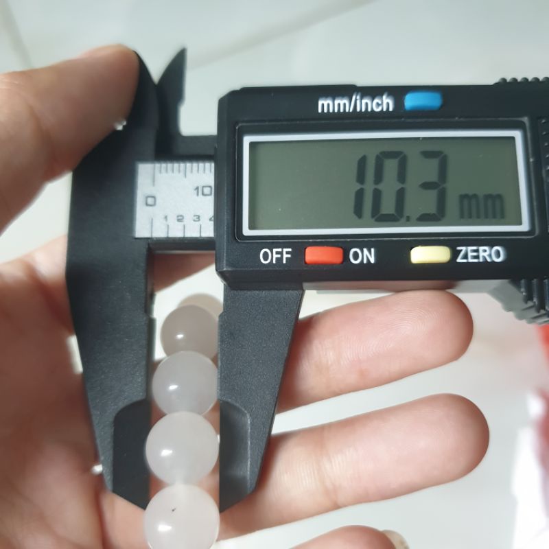 Vòng tay đá mã não trắng