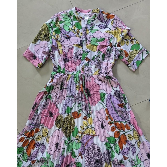 Đầm Maggy london xuất dư dập ly rất sang