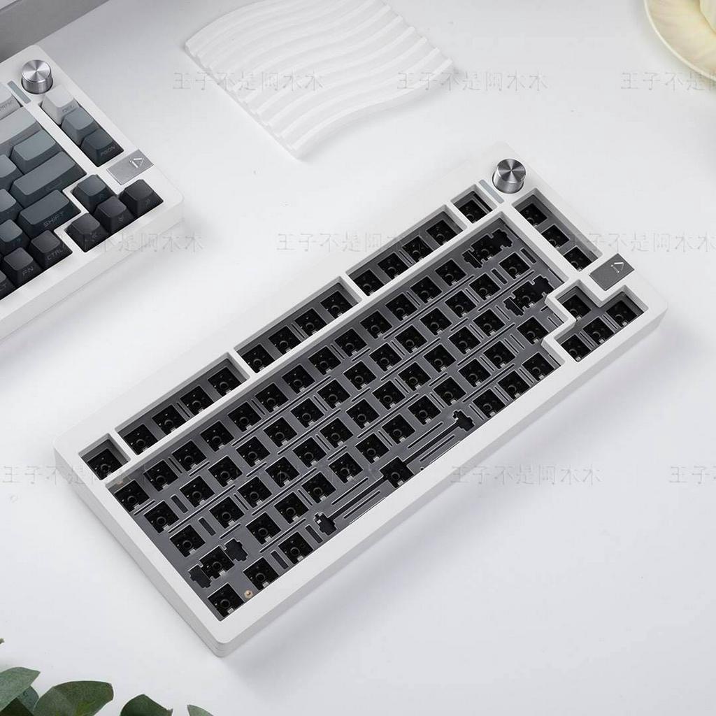 Kit bàn phím cơLMK81 - nhôm 3 mode mạch xuôi - Led RGB