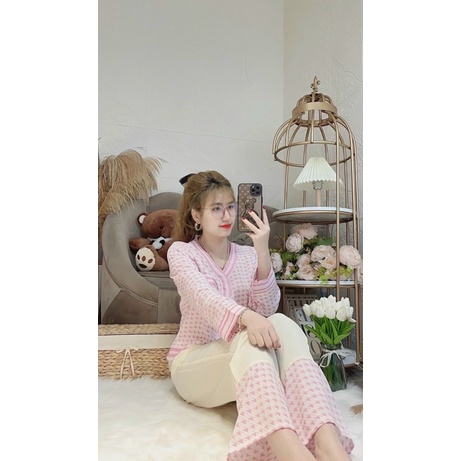 Set bộ pijama mặc nhà Lụa Latin - Lụa Xước cổ lam chữ V tay dài quần dài hot trend thiết kế cai cấp cho bạn nữ dưới 62kg