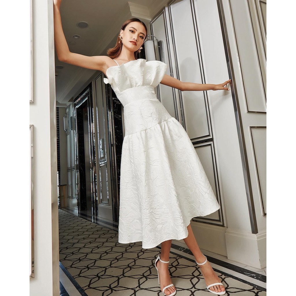 Đầm dự tiệc hai dây dáng xòe sang trọng Peony | BigBuy360 - bigbuy360.vn