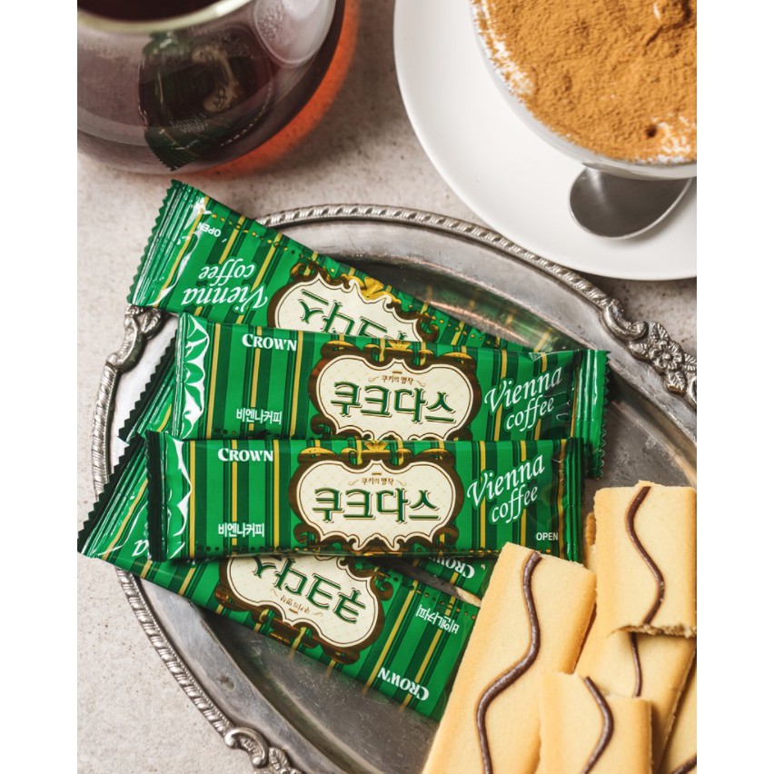 [CROWN] BÁNH QUY DAI NHÂN CÀ PHÊ VIENNA 126G - [크라운] 쿠크다스 비엔나 커피 126G