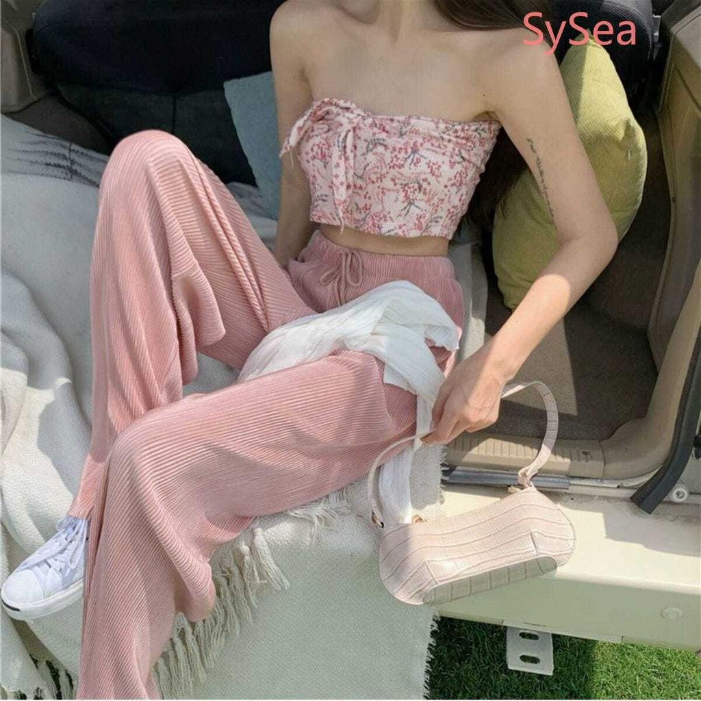 Áo Họa Tiết Hoa Phong Cách Quyến Rũ Cho Nữ