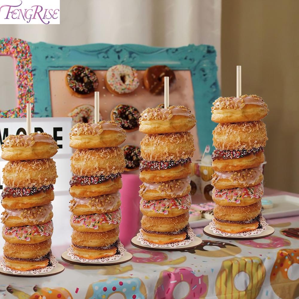 Giá Đỡ Bánh Donut Bằng Gỗ Dùng Trang Trí Tiệc Sinh Nhật