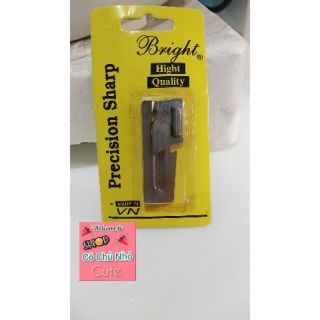 Dụng cụ khui hộp đa năng