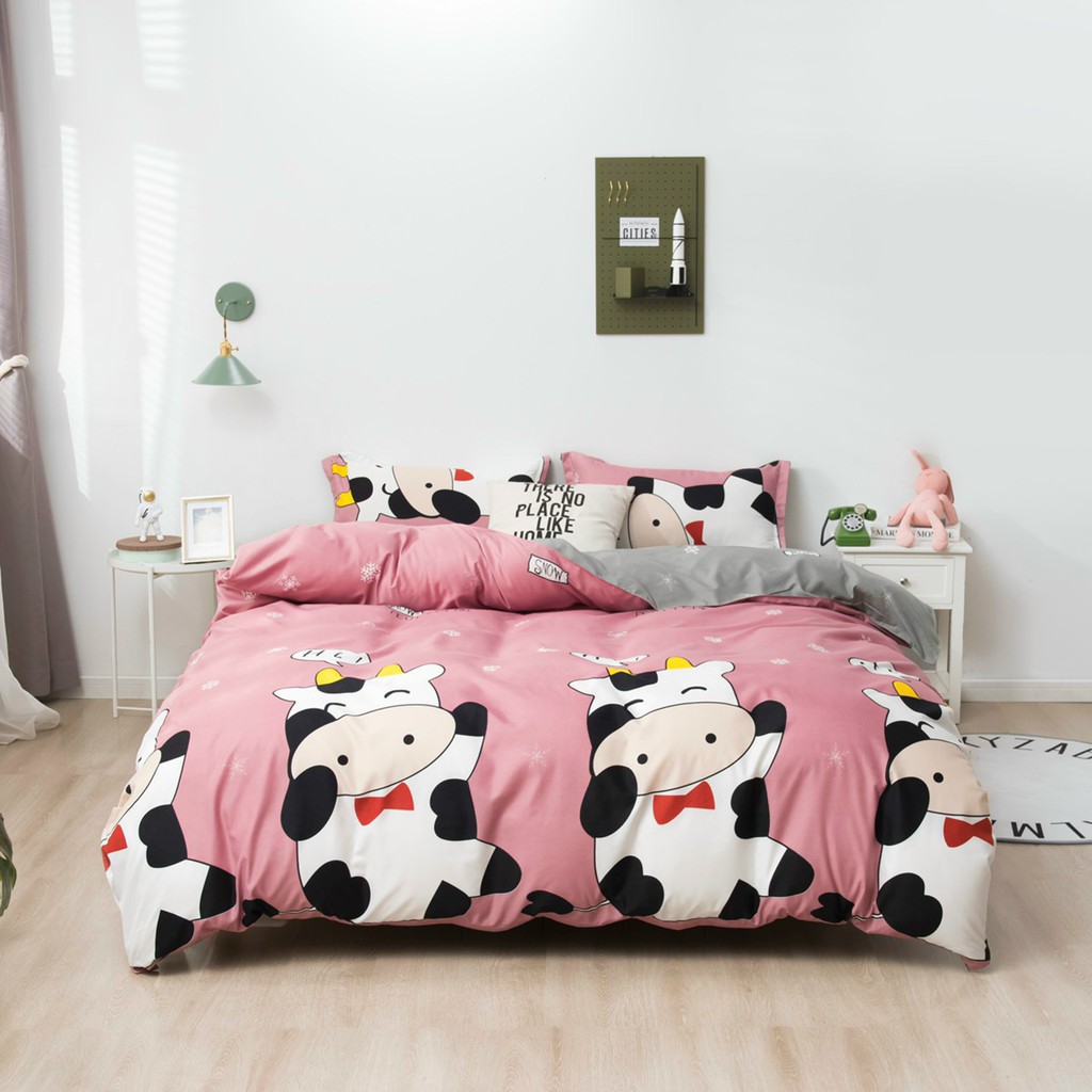 [RẺ VÔ ĐỊCH] Bộ Chăn Ga Vỏ Gối Cotton Poly Decor Phong Cách Hàn Quốc Họa Tiết Bò Sữa Hồng Cute