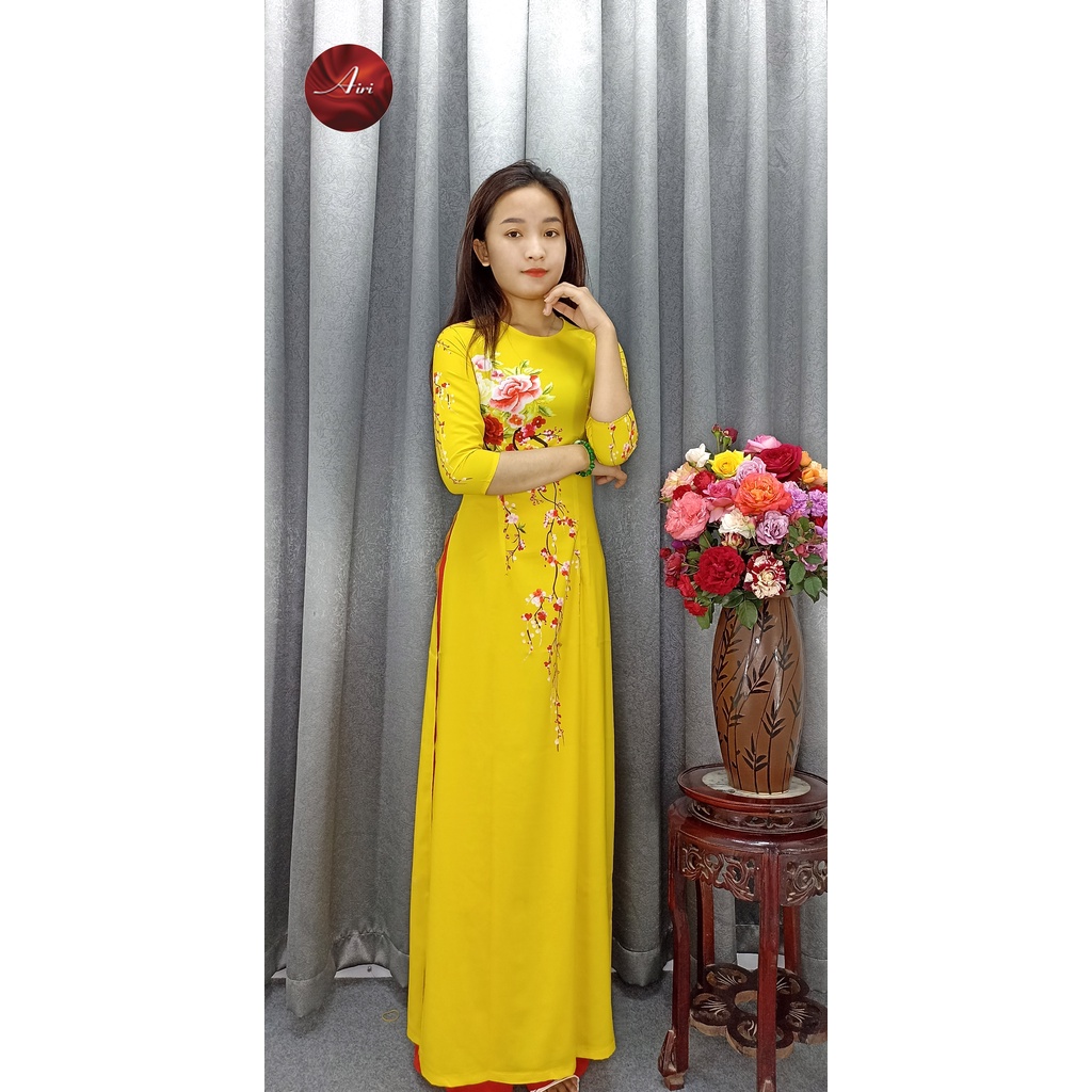 Áo dài nữ vàng trơn họa tiết hoa ngực chất lụa nhật mềm min - Áo dài Airi